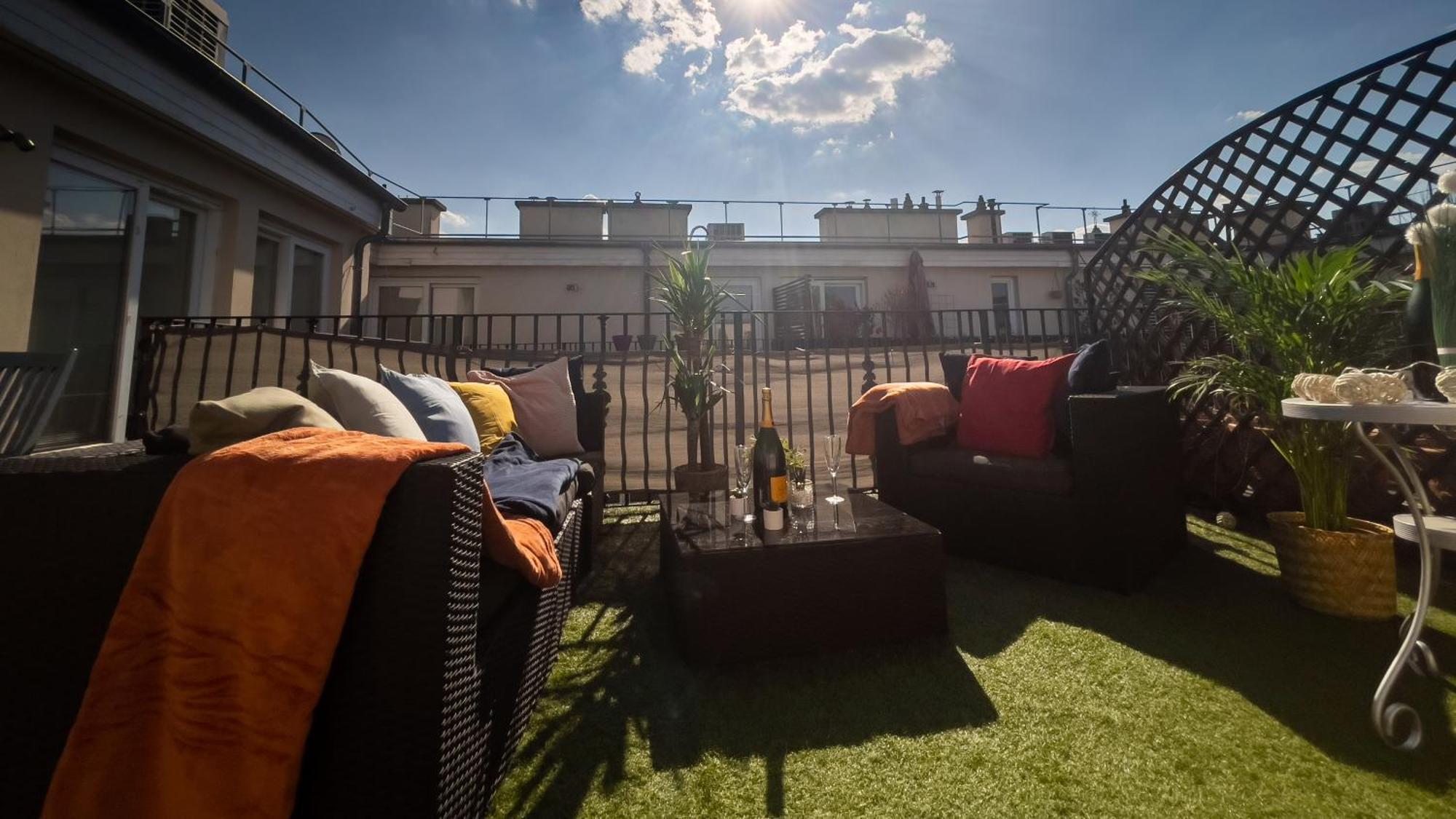 Luxurious Penthouse In The Heart Of Budapest Bagian luar foto